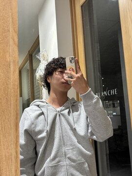 ブランシュ 南行徳店(BLANCHE) ダークアッシュ/ニュアンスパーマ/韓国マッシュ/スペインカール