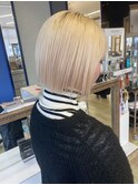 大人可愛いショートボブ白髪ぼかし20代30代40代/大分
