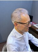 白髪活かしたナチュラルベリーショート イケオジスタイル