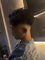 ゼウス(Zeus.)&nbsp;海外ヘアーハッシュカットレイヤーカット