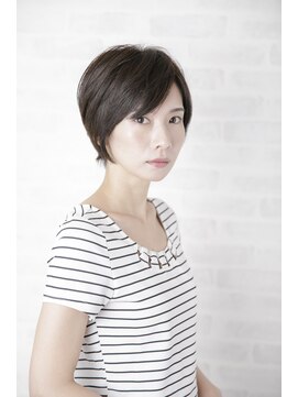 アフロディーテ 銀座(APHRODITE GINZA) グレージュカラー/シルキーベージュ/斜めバング/銀座/東銀座