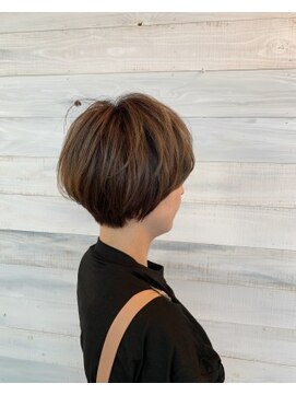 マグサロンギャラリー(Mag salon gallery) グレージュ /ショート／30代40代/ブリーチあり/乾かすだけ