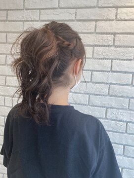 フルミー(fulme.) オレンジインナーカラー&ポニーテールアレンジ♪♪