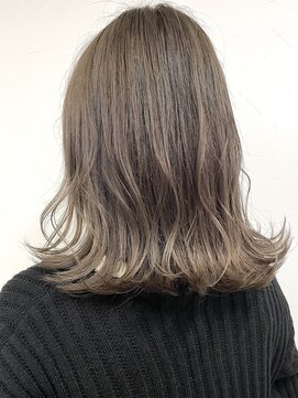 エスアイ(S.i) アッシュベージュ［五条駅/京都駅/七条駅/四条駅/烏丸駅］