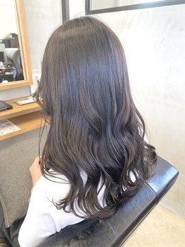 ソッカ(socca) 愛されセミロングが人気