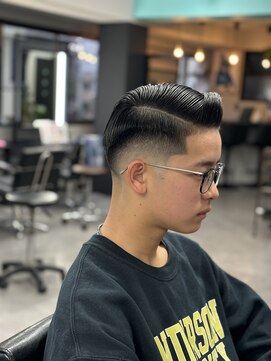 ヘアーラボ 樟葉(Hair Labo) 卒業式 スキンフェード 南楠葉