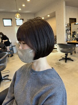 クオン 伊勢崎(QUON.) ぷつっとボブ/切りっぱなしボブ