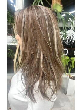 ルーツ ヘア デザイン(roots hair design) 西区新町美容室★roots★上品筋感ハイライト