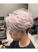ハイトーン×フェザーショート