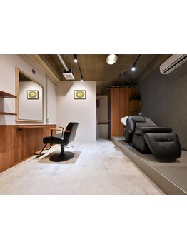 マンツーマン接客で、ご希望に寄り添った魅力溢れるスタイルをご提案♪流行りを取り入れたカラーもお任せ◎