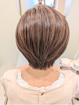 ブローノ(Blono) 【HAIR RELAX Blono】白髪ぼかし×美フォルムショート