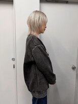 ヴァーディ オモテサンドウ(Vardy omotesando)&nbsp;white/ホワイトブロンド ウルフ シルバー ハイトーン