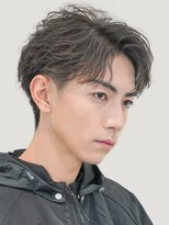 Men's salon fifth 博多【メンズサロン フィフス】【11月1日NEW OPEN(予定)】 博多フェザーショートフェザーパーマセンターパートウルフゆるめ