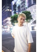 金髪ベリーショート