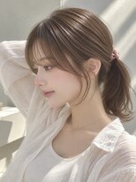 ノア 三宮店(NOA)&nbsp;【NOA】顔まわりレイヤー×ミディアムローポニー｜ブラウンヘア