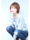 簡単スタイリングのブルージュショート