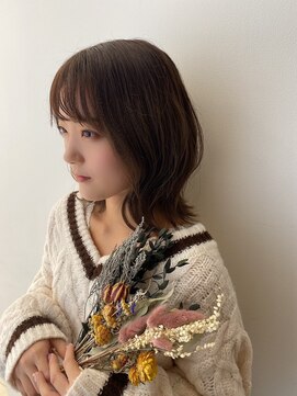 ゼル 桶川ベニバナウォーク店(ZELE) 外ハネミディアム