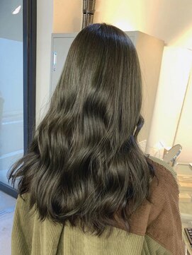 ワルム(warme) オリーブ×グレージュカラー