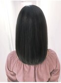 《GRANDLINE友田千栄》黒髪ストレートセミロングスタイル