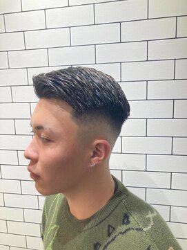 リリーコナー 武蔵小杉(LilyConnor) 武蔵小杉/メンズ/ヘッドスパ/眉毛/バーバー/フェード