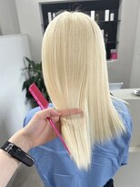 ユウル 横浜(juhl.)&nbsp;ブリーチ抜きっぱなしホワイトブロンドケアブリーチダブルカラー