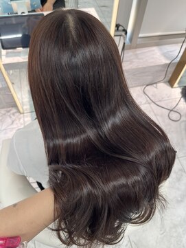 ロンドルピナス 小倉(Lond Lupinus) ミディアムヘア暗めカラー/デザインカラー/フェイスフレーミング