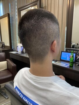 ヴィサージュクオン(VISAGE Quon) 爽やか坊主ヘア