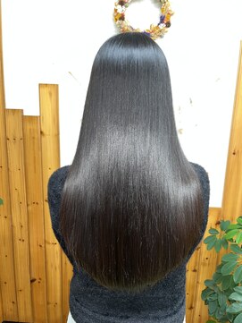 エルモア美容室 髪にドラマを！髪質改善トリートメント