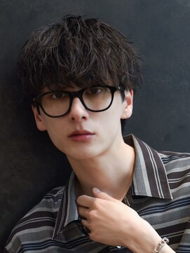 ロウ 銀座(RAW) メンズパーマ メンズカット 銀座 ツイストパーマ 波巻き