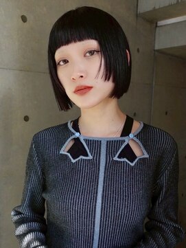 スクリーンギンザメゾン 銀座(SCREEN GINZA MAISON.) ミルクティーブロンド/ダークブルー/デジタルパーマ/銀座