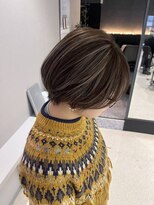 トーン(TONE)&nbsp;ショートボブ×コントラストハイライト