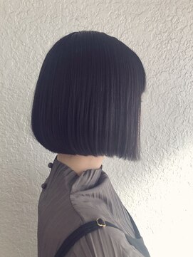 シトリ(ShitoRe) guest style シンプルボブ