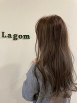 ラゴム(Lagom) 20代30代40代人気☆柔らかグレージュ×透明感
