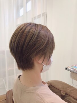 アドラーブル はなみずき店(adorable) 20代30代40代大人可愛い丸みショート×大人可愛い3Dカラー