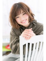 ミック ヘアアンドメイク アップ 駒込店(miq Hair&Make up)&nbsp;くせ毛風フェザーバング小顔ミディアムボブで★重軽MIX a1