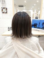 ノチカ(nochika)&nbsp;モノトーンバレイヤージュ×ボブ