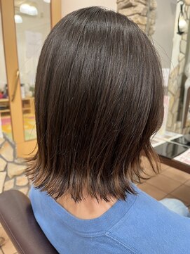 リー 甲子園(Lee) ～外ハネしやすい！ボブスタイル～