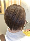 ミディアムスクエアボブ