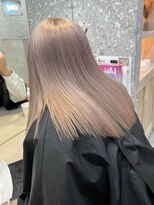 ダブルカラーピンクベージュベージュカラーケアブリーチレイヤー