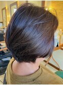 お手入れ楽なショートボブ