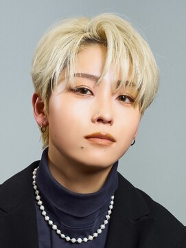 オーシャントーキョーオーバー 渋谷(OCEAN TOKYO OVER) 韓国マッシュセンターパートダウンパーマニュアンスパーマウルフ