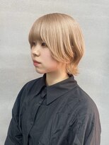 イロハ(IROHA)&nbsp;ホワイトベージュカラー