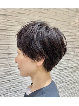 エイミーバイアフロートザガーデン 浦和店(amie by afloat the garden) 大人ナチュラルショート【浦和】.