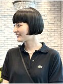 シンプル＆シャープなモードボブ