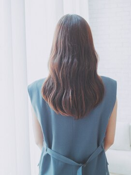 シンシ(Cinci) 大人可愛いセミロング