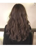 ロイ プラスアティック(roi ＋attic)&nbsp;谷町6丁目美容室◇異空間美容室roi◆