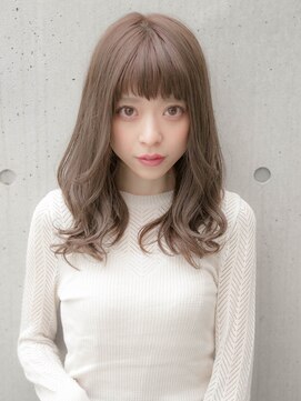 ルティア(Lutia) グレージュ　グラマラスカール　ヴェールウェーブ