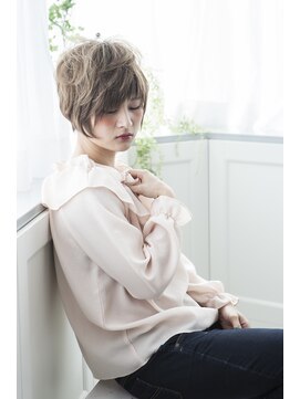 ミエル ヘア 新宿(miel hair) 透け感ツヤショート