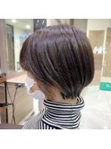 カジュアルショートボブ