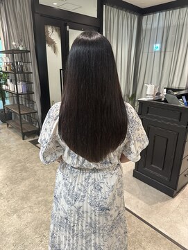 ルヴェール 北方店(LeVert) 艶髪ロングストレート/髪質改善oggiottoトリートメント